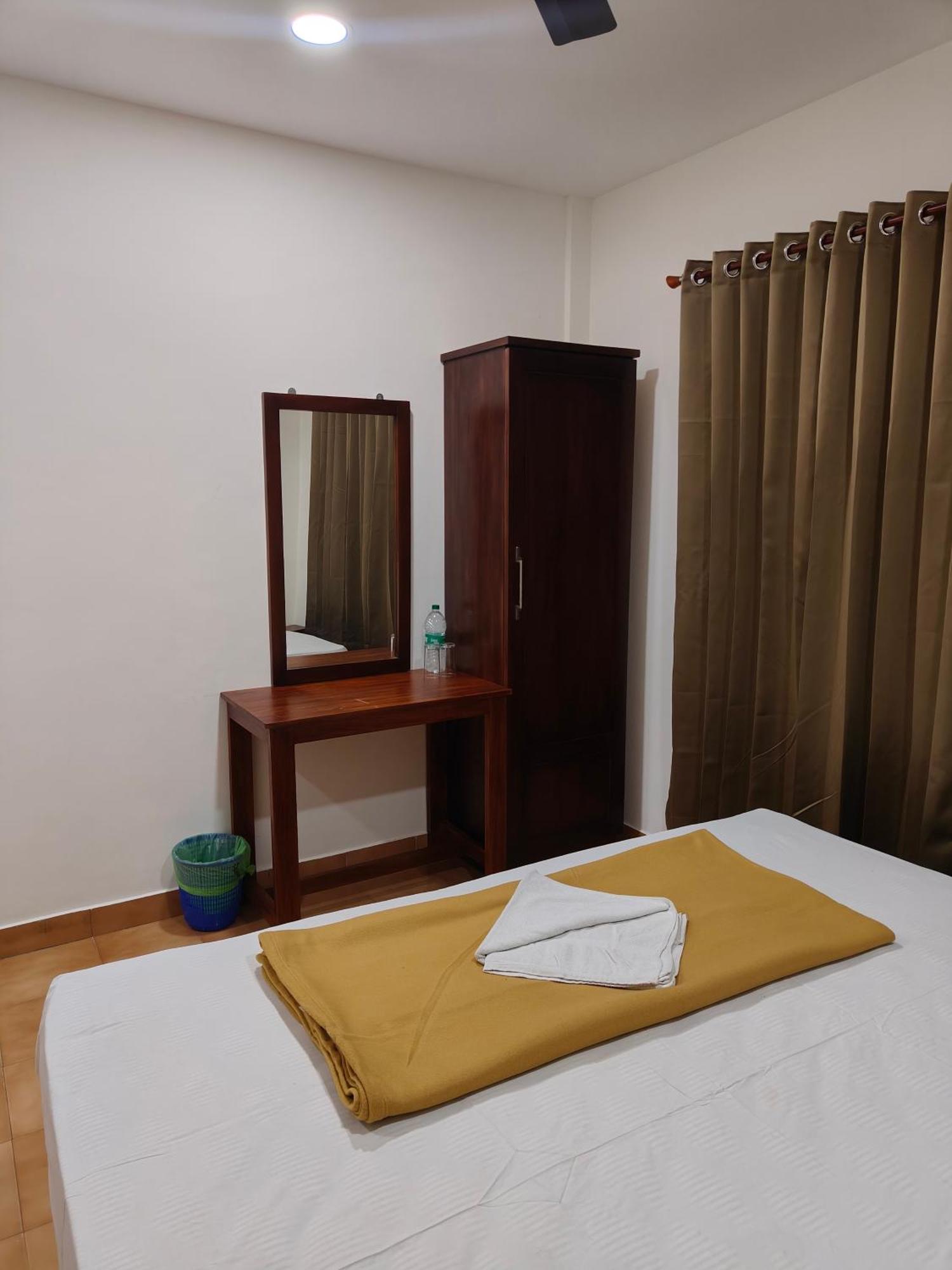 Hotel Nova Kochi Exterior photo